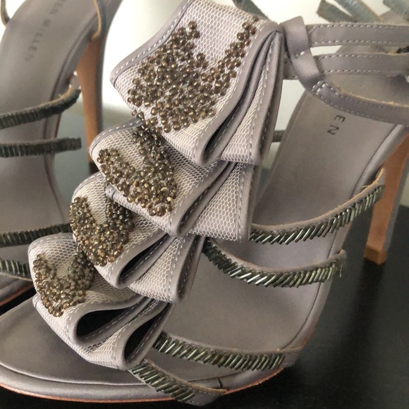 Gorgeous Karen Millen strappy sandal. - Picture 4 of 8